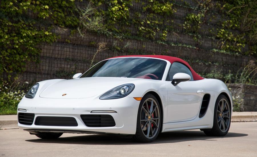  Porsche 718 Boxster S 2016 года  (NA) (фото 11 из 31)